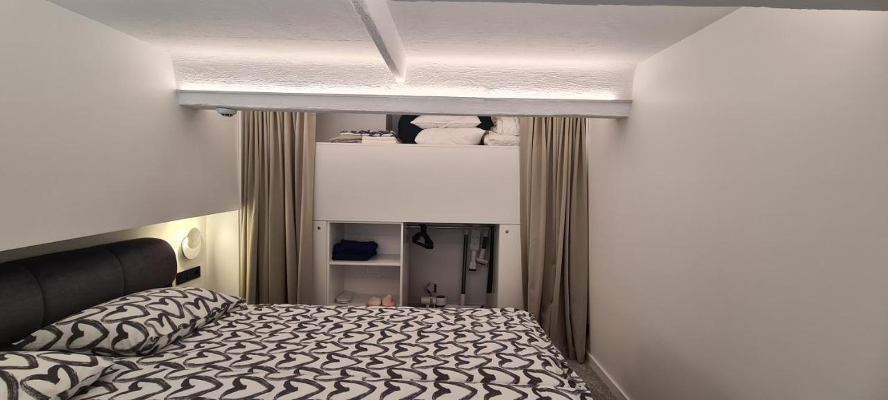 Stay In Kaunas & Radio City - Free Parking Exterior photo